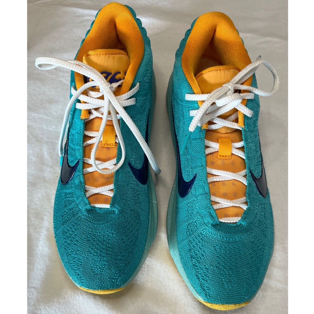 Victor Wembanyama x Nike Air Zoom GT Hustle 3 Be Unique Mens 9.5/Womens 11
